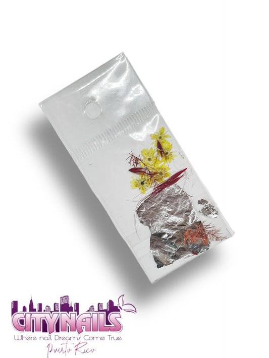 Small Dried Flowers: #52