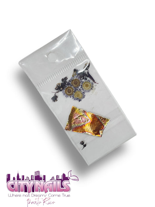 Small Dried Flowers: #57